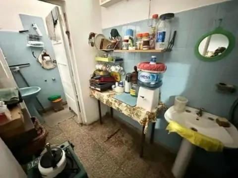 Local en venta - 2 Ambientes - 60Mts2 - Castelar