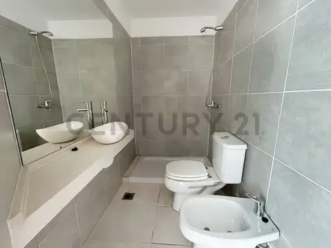 VENTA DEPARTAMENTO 1 DORMITORIO CON BALCON ZONA CENTRO RIO
