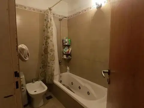 Depto Tipo Casa 4 ambientes con 1 baño