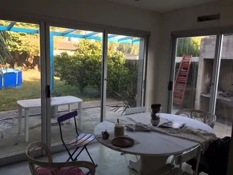 Casa en Venta en Adrogue, USD 190.000