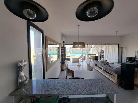 Hermosa casa en venta en Barrio Privado San Pablo