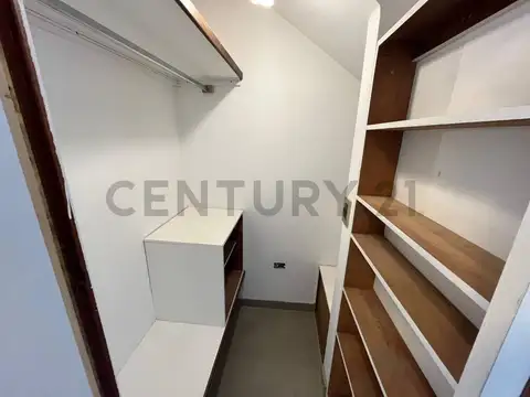 Tronador 4000, Piso 0