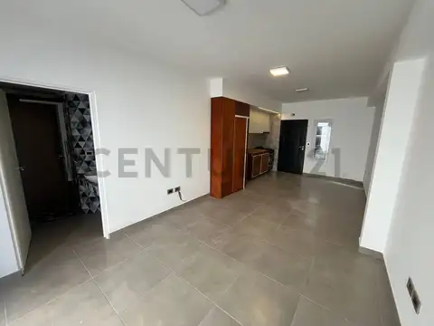 Tronador 4000, Piso 0