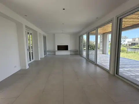 Casa en Venta al Noroeste