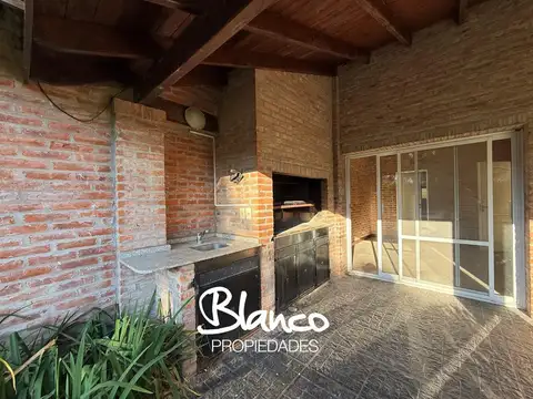 Casa en Venta en Santa Silvina, USD 260.000