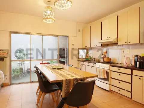 Manuel Alberti 1100, Piso 0