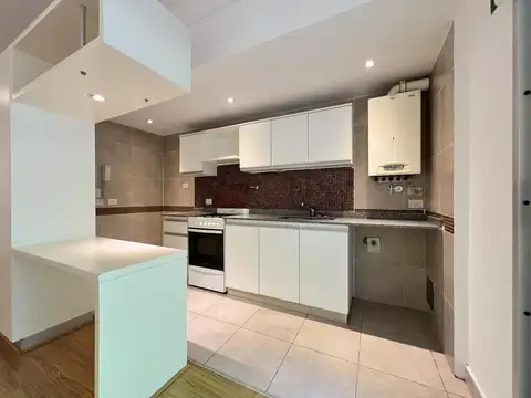Departamento en Alquiler con 1 cocheras