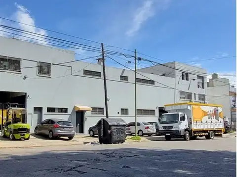 Galpón / Deposito a metros Av. Gral Paz