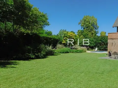 Casa en Venta en Del Viso, USD 320.000