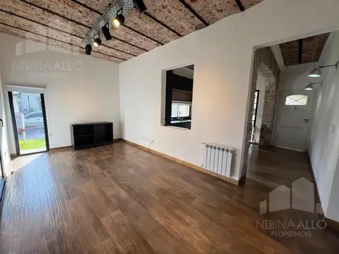 Depto Tipo Casa 3 ambientes con 1 baño