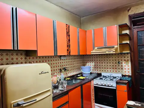 PH EN PB AL FRENTE- A RECICLAR 3 AMB CON 2 BAÑOS - CASTAÑON 1400 Y ZUVIRIA -APTO CREDITO