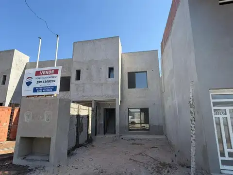 Casa en Venta con 1 cochera