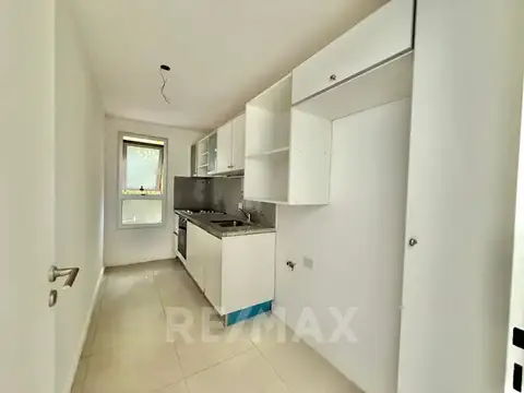 Departamento en Alquiler con 2 cocheras