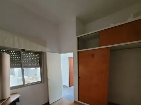 Depto Tipo Casa en Venta en Villa Ballester, USD 73.000