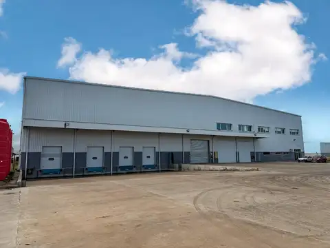 Alquiler de Nave Industrial AAA, con Servicios Logísticos Integrales