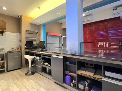 Carlos Pellegrini 800