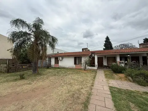 Casa en Poeta Lugones