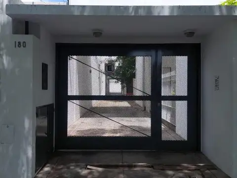 Cochera en Venta en La Plata