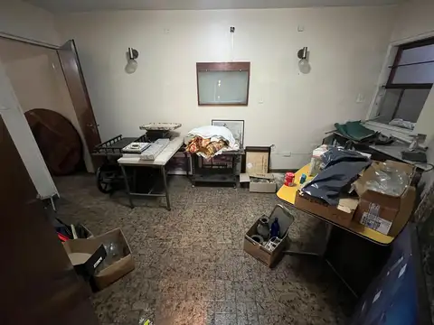 Casa 8 ambientes con 5 baños