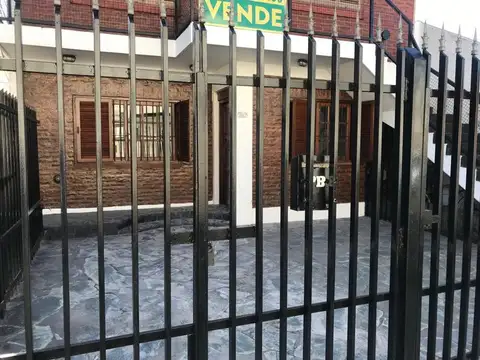 Depto Tipo Casa en Venta en Sarandi, USD 110.000