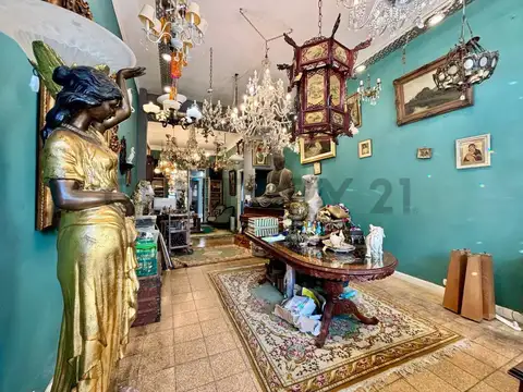 venta de Local en caballito Apto Credito sobre Avenida Gaona