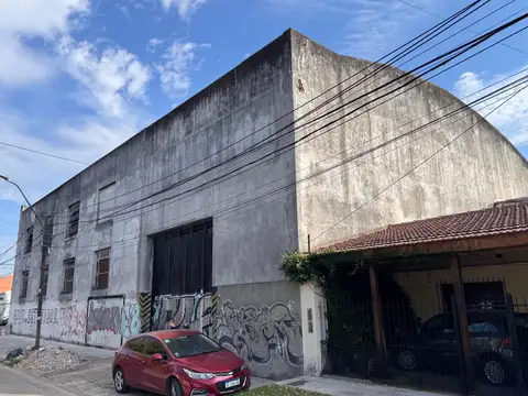 Galpon en Alquiler en Villa Santos Tesei, USD 5