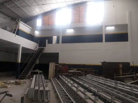 Galpon en Alquiler en Villa Santos Tesei, USD 5