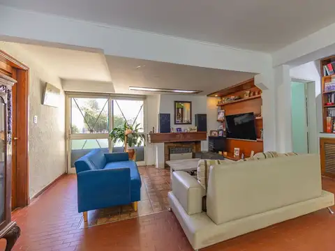 Casa en Venta en Turdera, USD 153.000