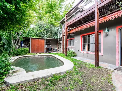 Casa 5 ambientes con 3 baños