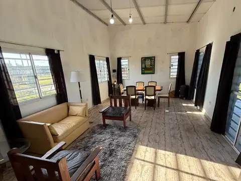 Casa en Venta en Parada Robles, USD 108.000