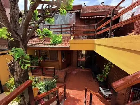 Dr. Pedro Honaine al 3300