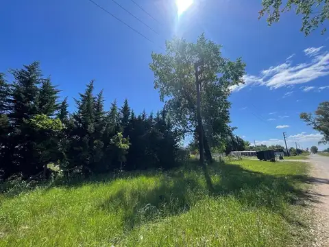 VENTA DE TERRENO EN RUTA 2/ LA PLATA