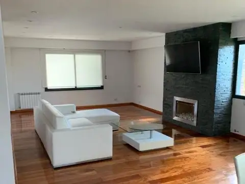 Casa en Venta en Ramos Mejia Sur, USD 950.000