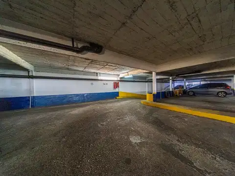 COCHERA EN VENTA ZONA CENTRO