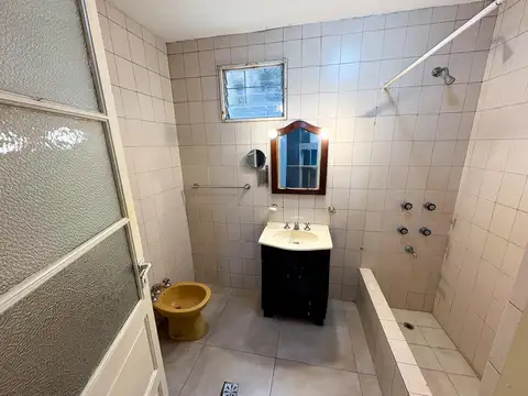 Depto Tipo Casa en Venta en Temperley, USD 67.900