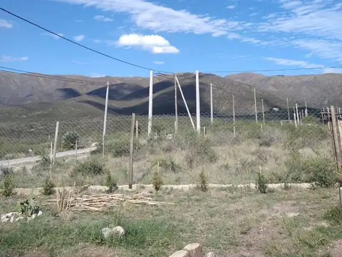 LOTE  LOS COCOS  VENTA