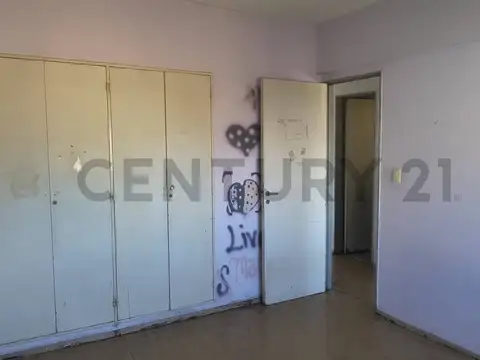 DEPARTAMENTO DE 4 AMBIENTES CON BALCÓN EN BALVANERA - APTO CRÉDITO