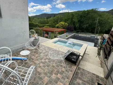 Casa en Venta 4 Dorm Villa Carlos Paz