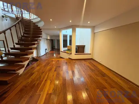 Casa en Venta de 9 dormitorios