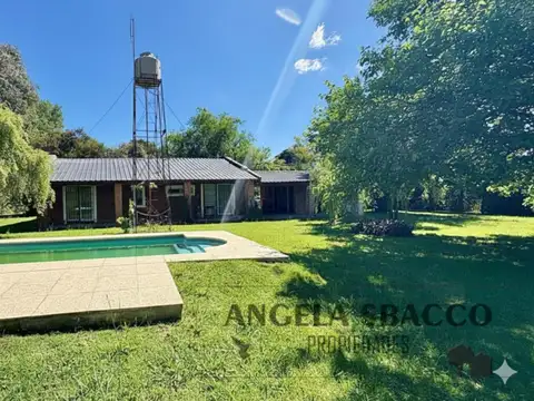 Casa en Venta con 1 cochera