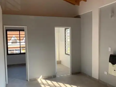 Avenida Presidente Juan Domingo Perón y El Maracaná