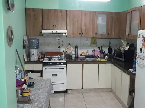 Depto Tipo Casa 4 ambientes con 1 baño