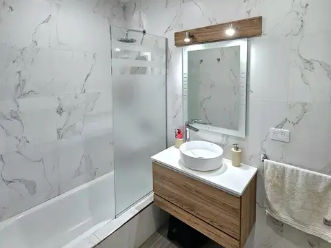 Moderno Ph 3 amb con balcon patio terraza impecable estado listo para vivir, oportunidad apto cred.