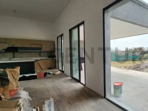 Casa en Venta 1 año