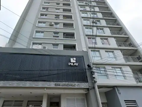 Cochera en venta en Edificio San Jerónimo 67