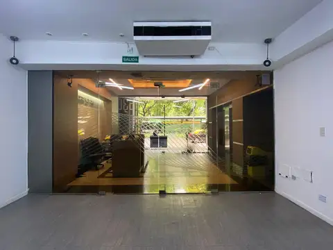 Local en Alquiler en Retiro, $ 550.000