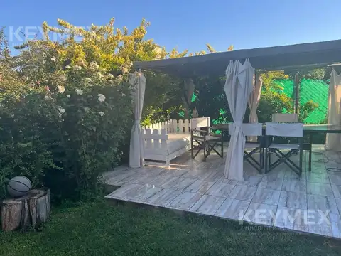 Casa 5 ambientes con 4 baños