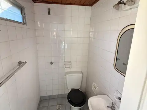 Local en Alquiler en Villanueva, $ 750.000