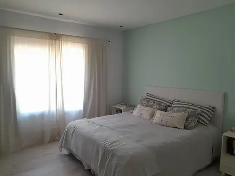 Casa en  Bella vista Alquiler 1°quincena enero-1°quincena febrero