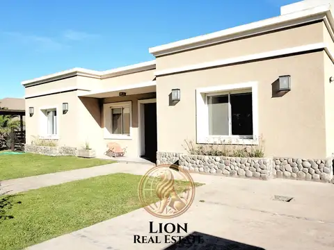 Venta casa Coste Esmeralda 4 ambientes con piscina